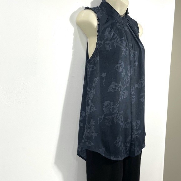 Treasure & Bond Blue Ruffle Neck Sleeveless Button Down Floral Print - Picture 3 of 10